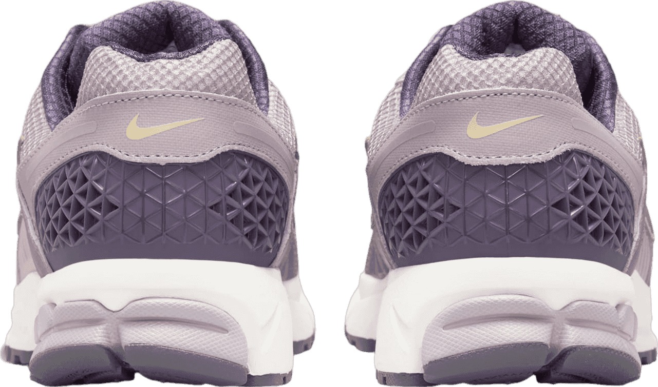 Nike Zoom Vomero 5 Platinum Violet