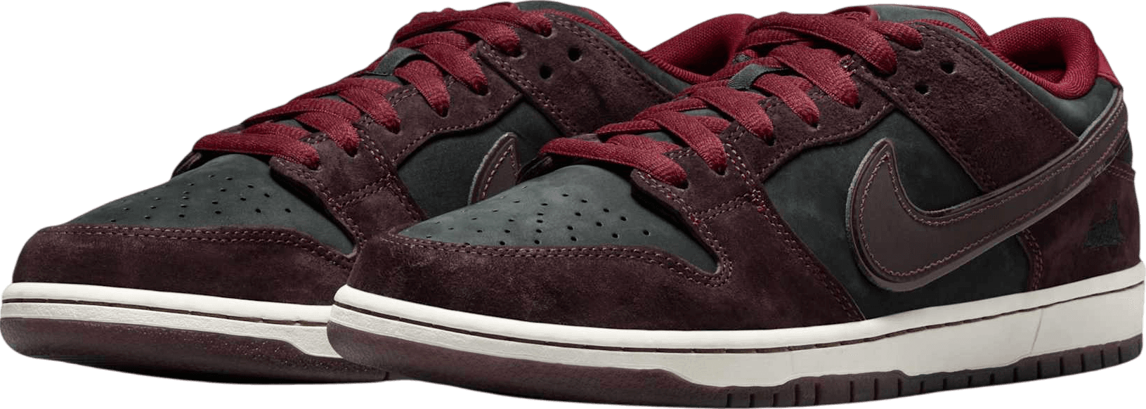 Riot Skateshop x Nike SB Dunk Low Mahogany/Dark Beetroot