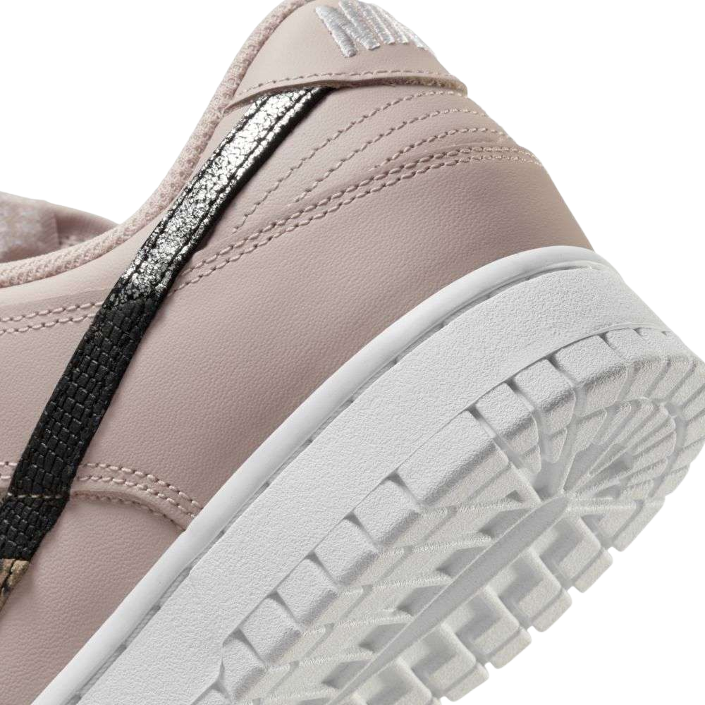 Nike Dunk Low SE Primal Pink (W)