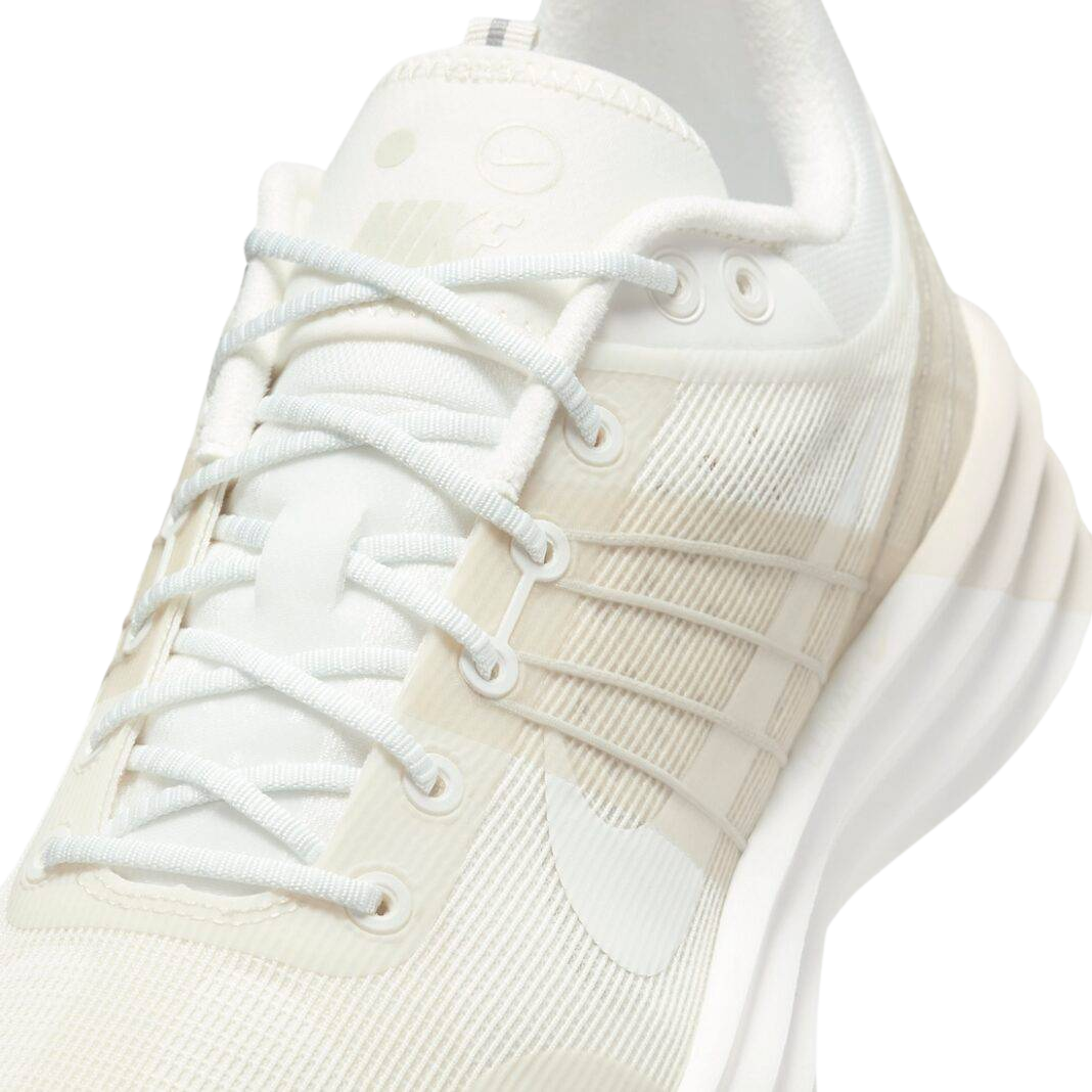 Nike Lunar Roam Phantom Light Bone