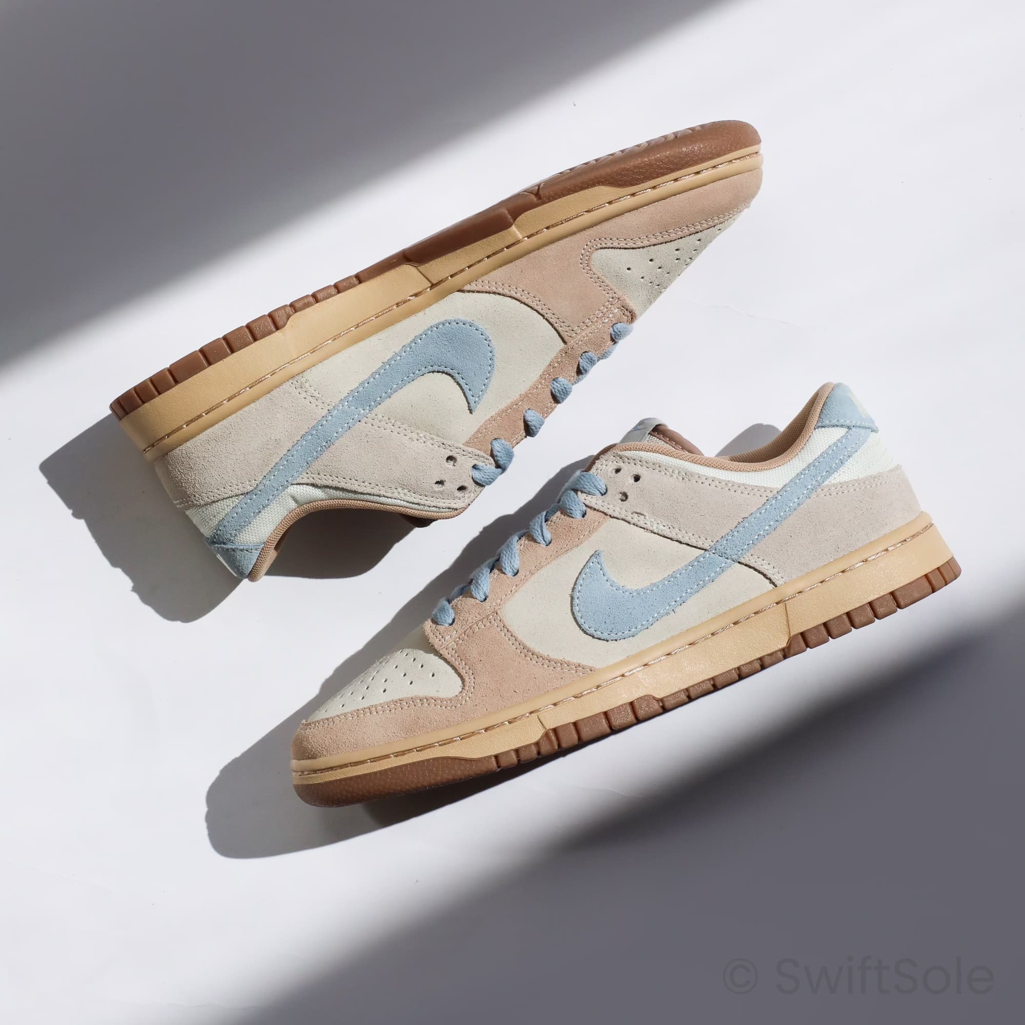 Nike Dunk Low Sanddrift/Armory Blue Image 1