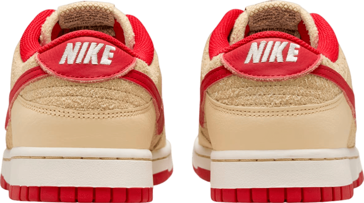 Nike Dunk Low Strawberry Waffle