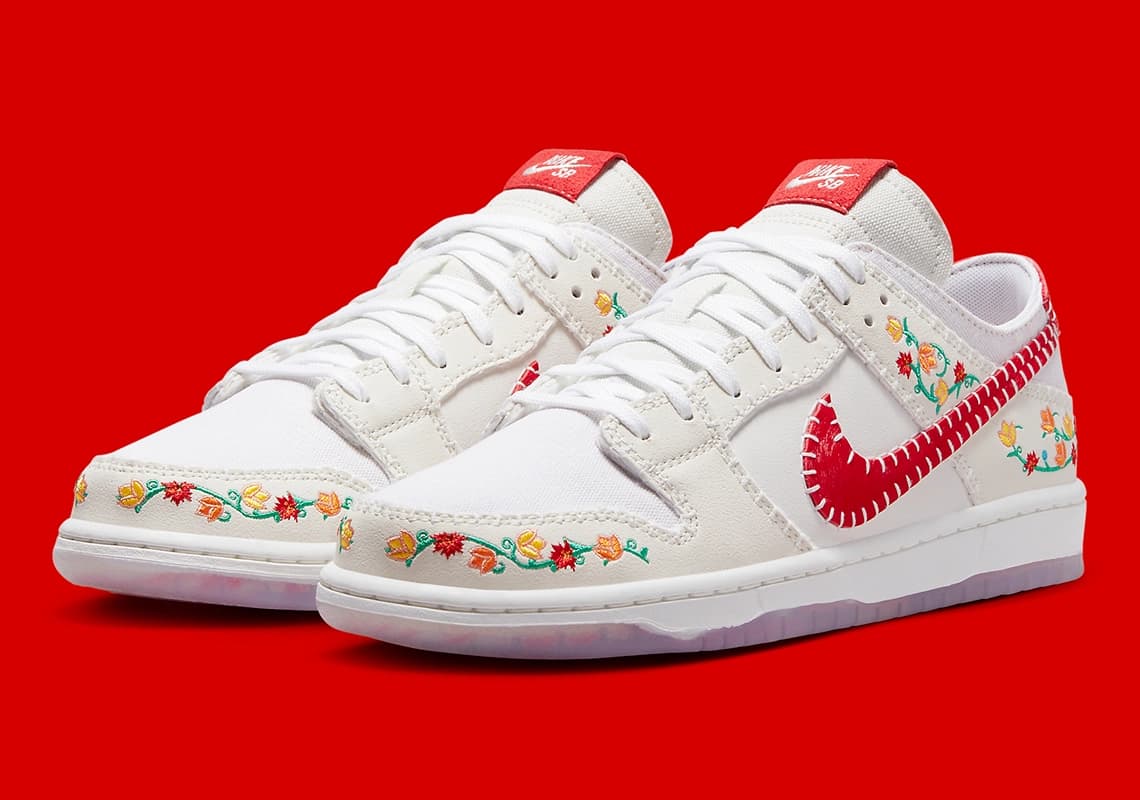 nike-dunk-low-decon-n7-white-red-fd6951-700-1.webp
